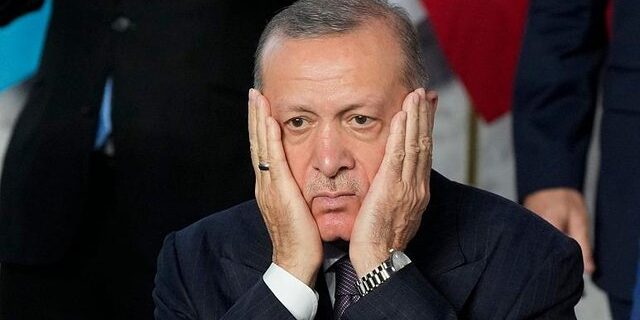 اقتصاد در حال شکست، اردوغان را سرنگون می‌کند؟