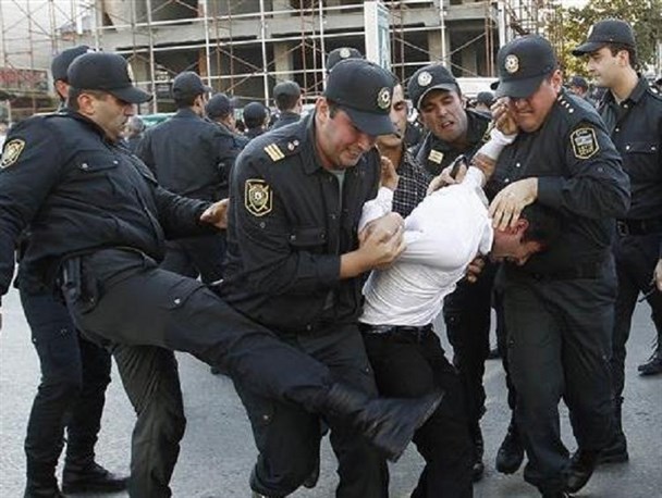 خودمان را فریب ندهیم، در جمهوری آذربایجان دولت قانونی وجود ندارد!