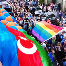  رژیم باکو جهت عضویت در شورای اروپا، با تغییراتی در قوانین، همجنس‌گرایی را عملی غیرمجرمانه دانست