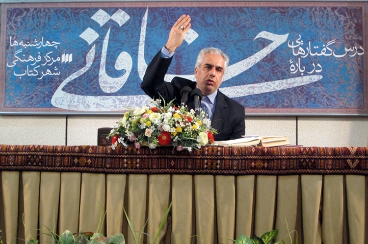 خدمت «خاقانی شروانی» به گنجینهی شعر فارسی خدمت «خاقانی شروانی» به گنجینهی شعر فارسی