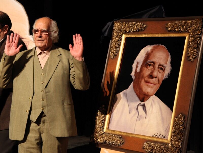 هویت ملّی ایرانی در شعر «استاد نظمی تبریزی»