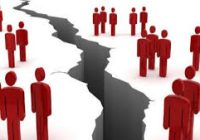 نقدی بر نژادپرستی و تاریخسازیهای قومگرا